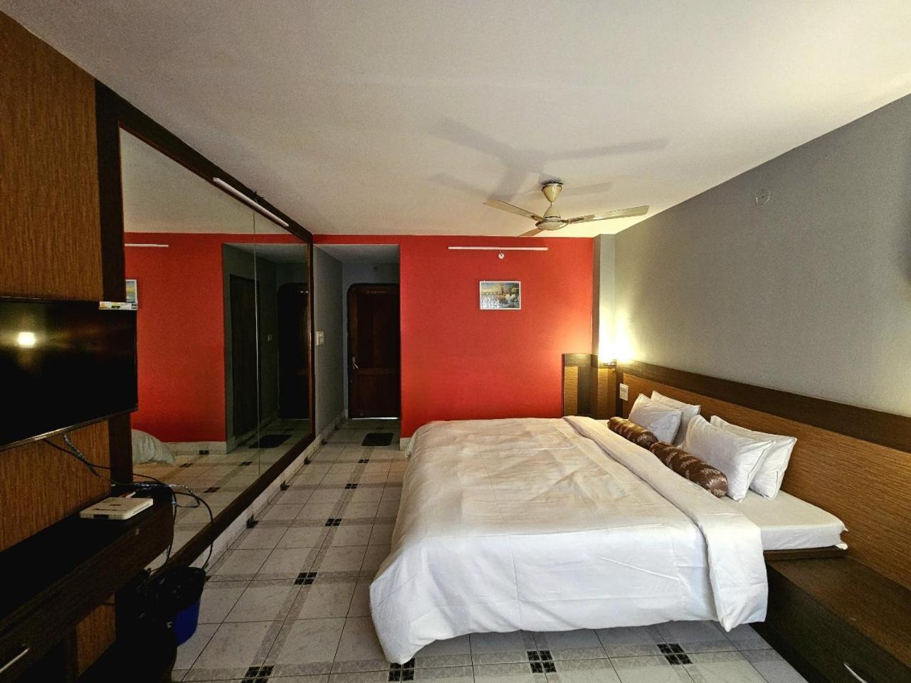 Hotel Vishal Siliguri Extérieur photo